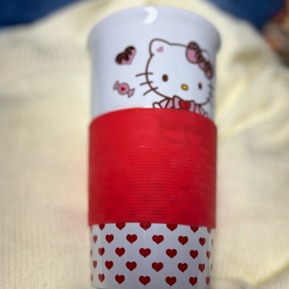 Sanrio Hello Kitty Tumbler Cup and Sleeve ‘24 Flea Bite Top See Photo
